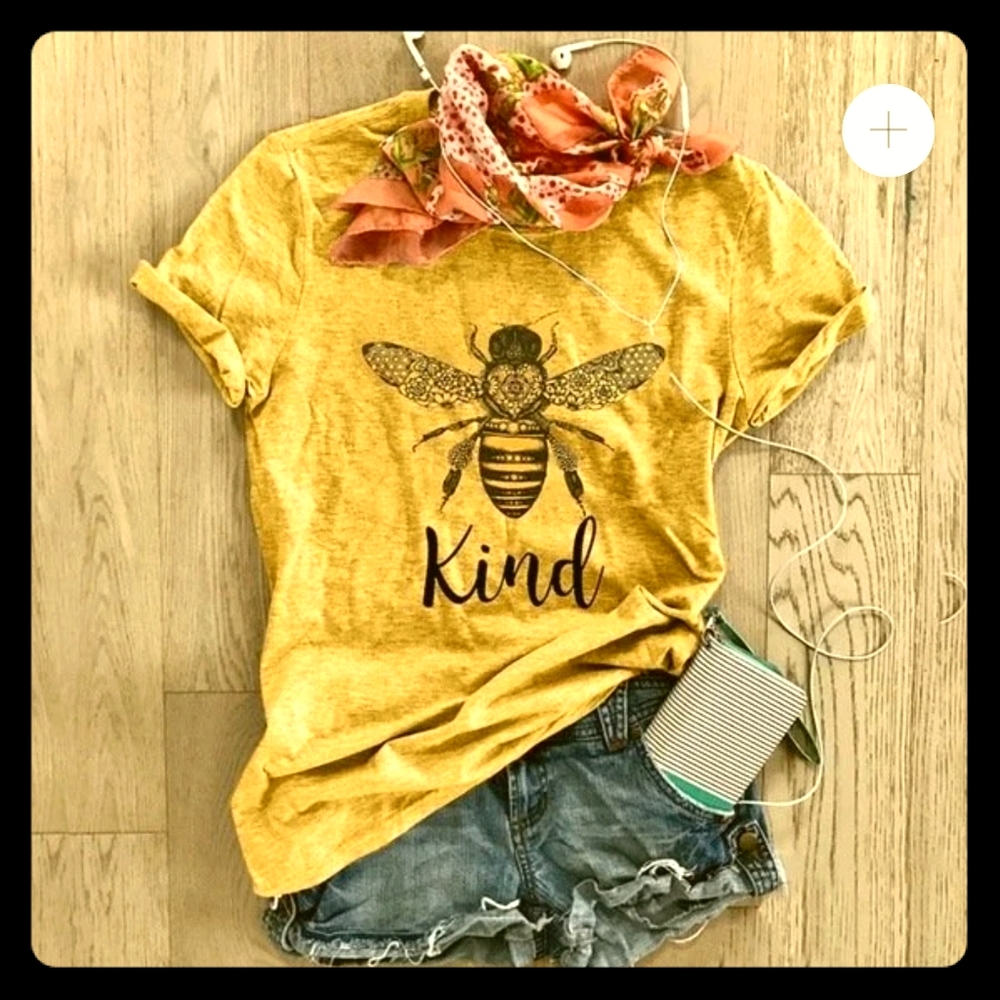 Casual, short sleeve tee.